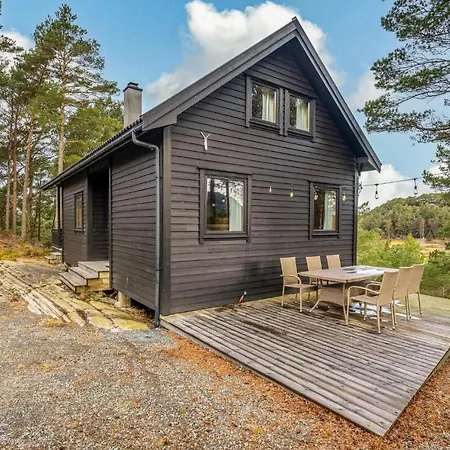Stunning In With Kitchen Ferienhaus Valevåg